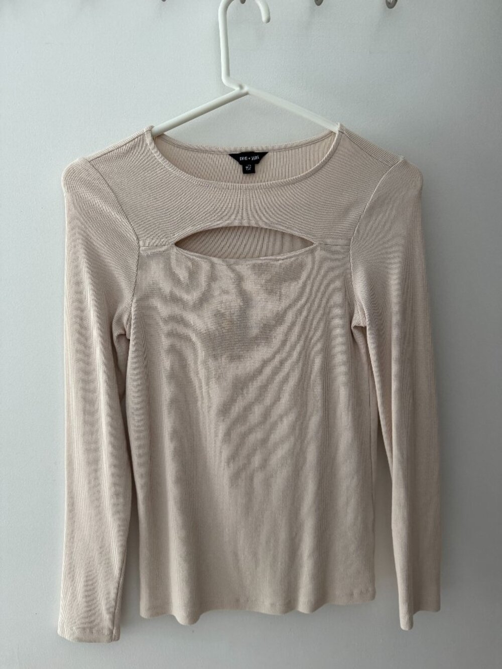 Saint + Sofia Ribbed Long Sleeve Cream Top - Size 6